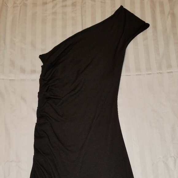 Silence + Noise Off Shoulder Black Mini Dress - Picture 3 of 4